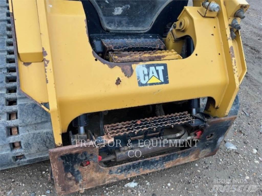 CAT 279D H2CB لوادر انزلاقية التوجيه