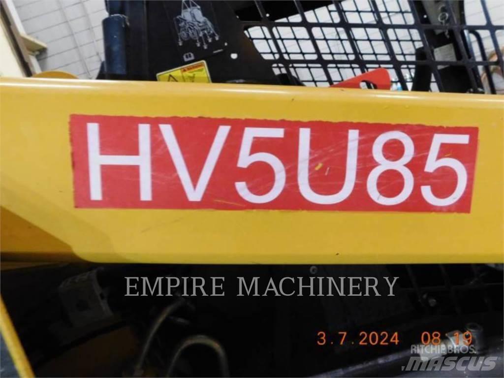 CAT 279D XPS لوادر انزلاقية التوجيه