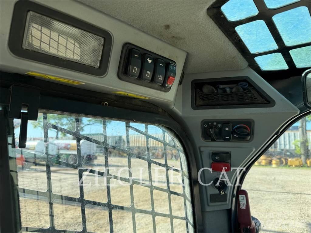 CAT 279D3 لوادر زحافة