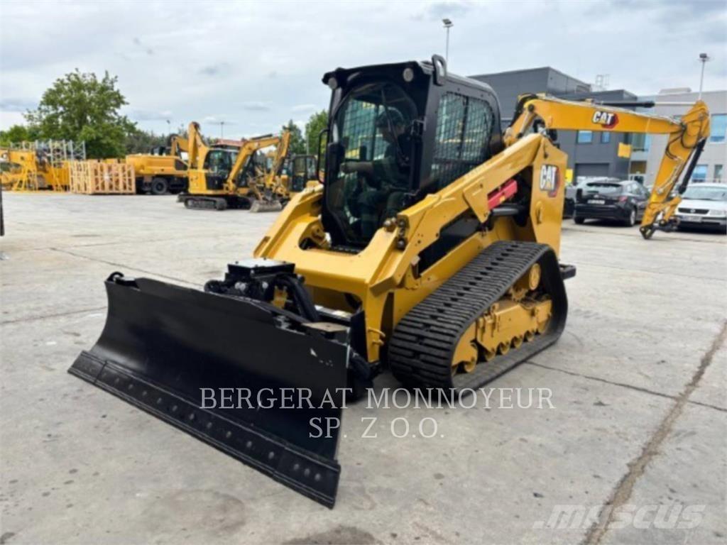 CAT 279D3 لوادر زحافة