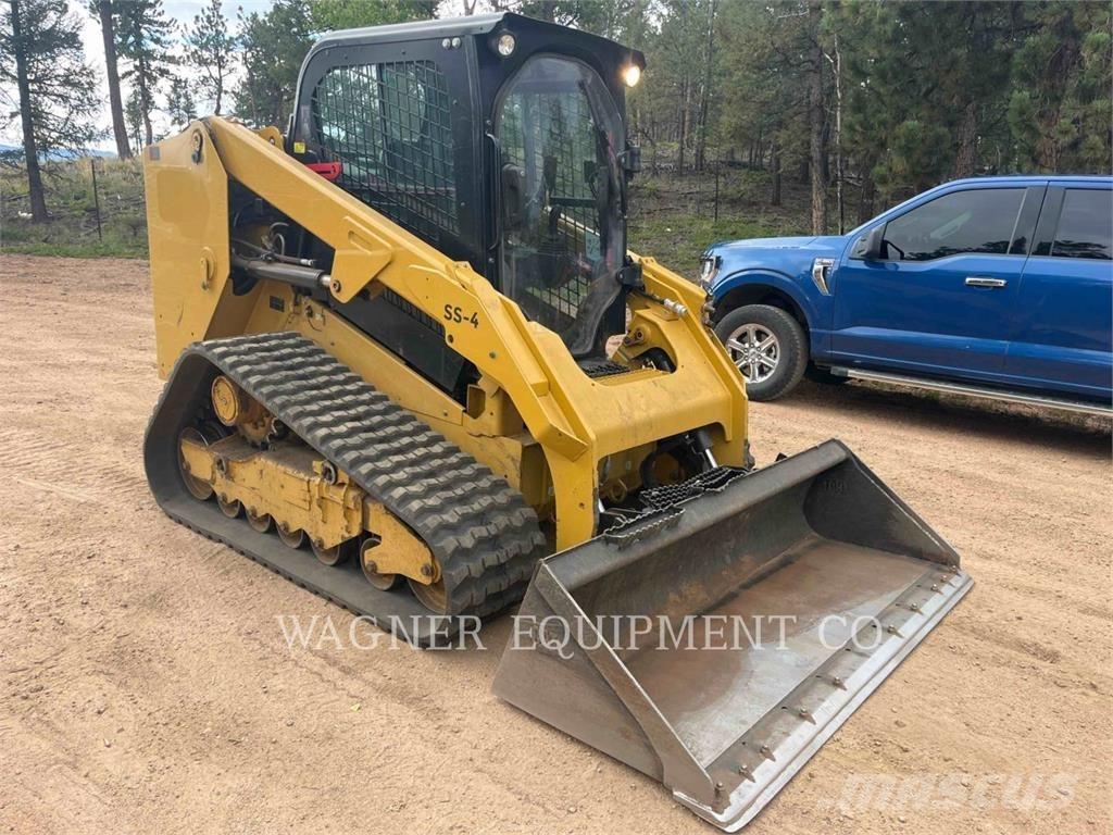 CAT 279D3 لوادر زحافة