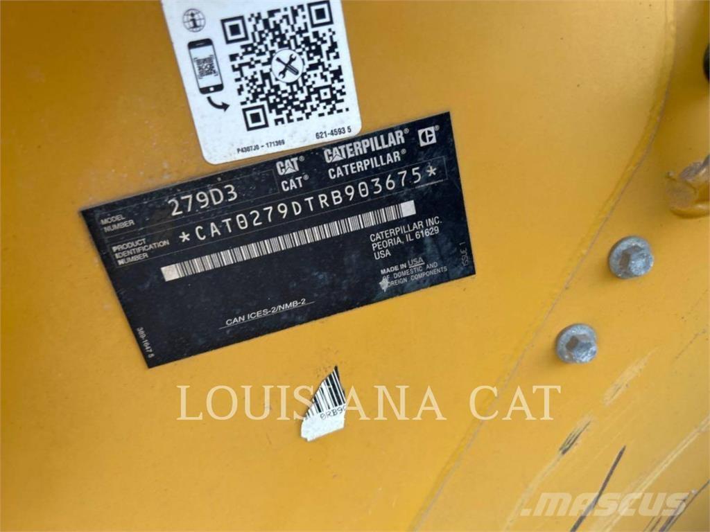 CAT 279D3 لوادر انزلاقية التوجيه