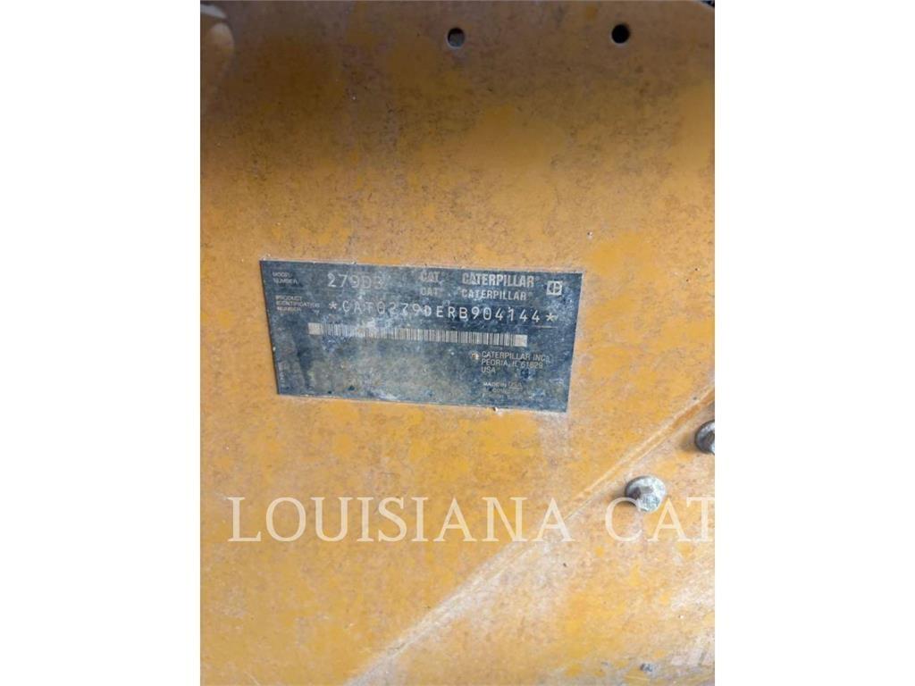 CAT 279D3 لوادر انزلاقية التوجيه