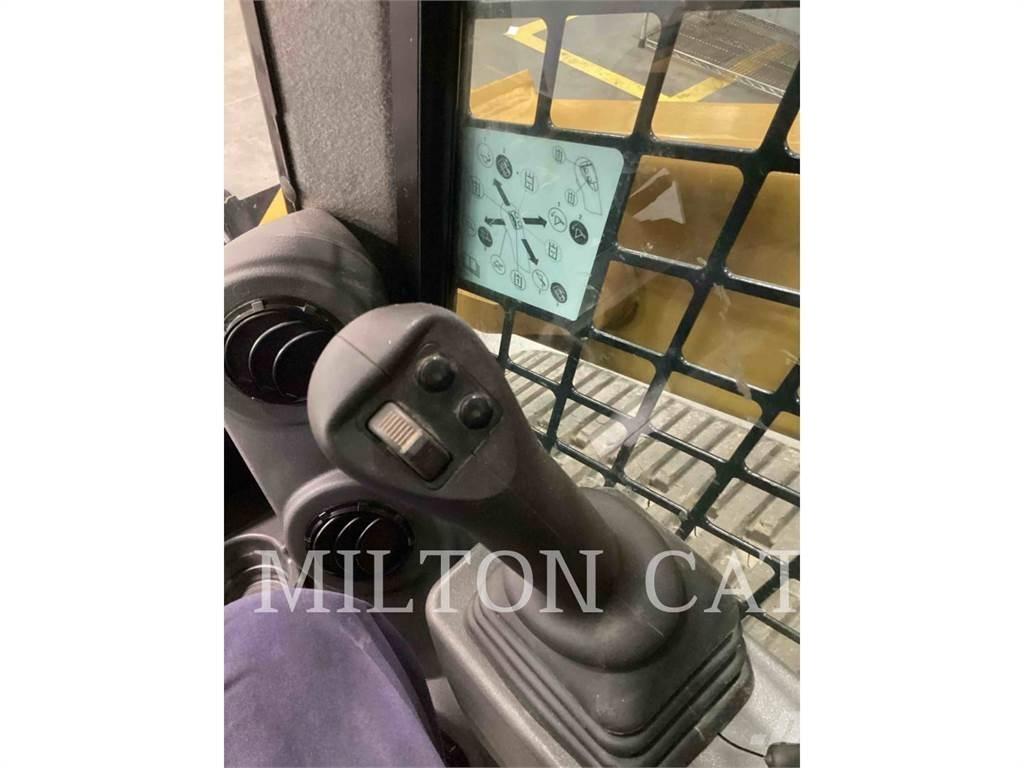 CAT 289D 3 لوادر انزلاقية التوجيه