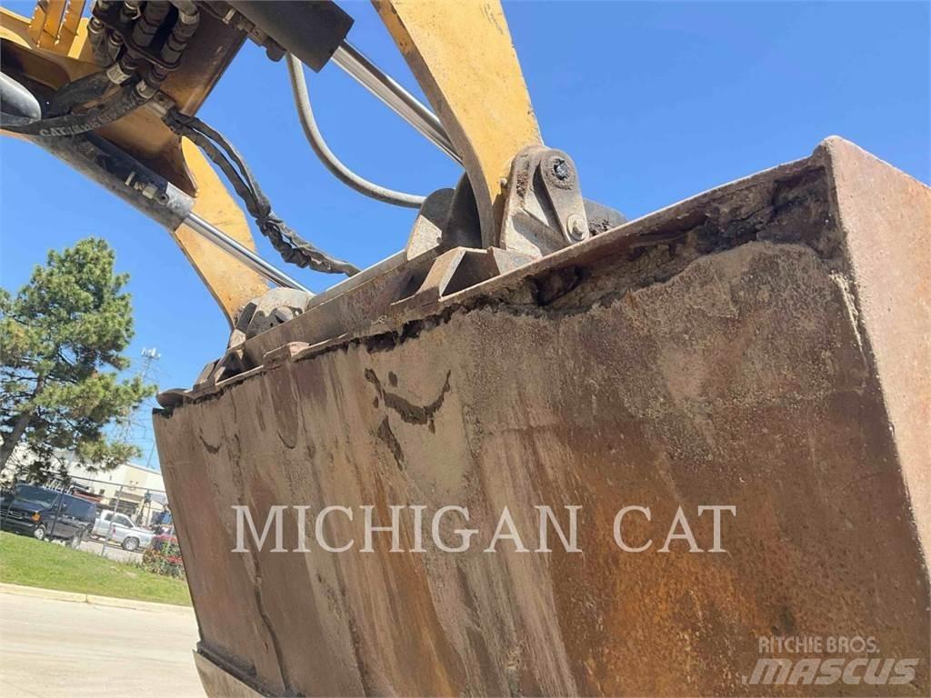 CAT 289D AQB لوادر انزلاقية التوجيه