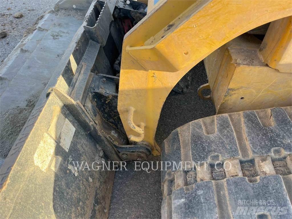 CAT 289D3 لوادر زحافة
