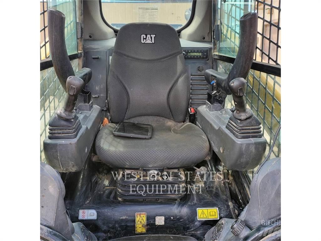 CAT 289D3 لوادر انزلاقية التوجيه