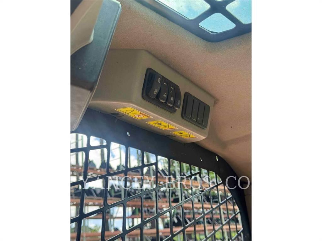CAT 289D3 لوادر انزلاقية التوجيه