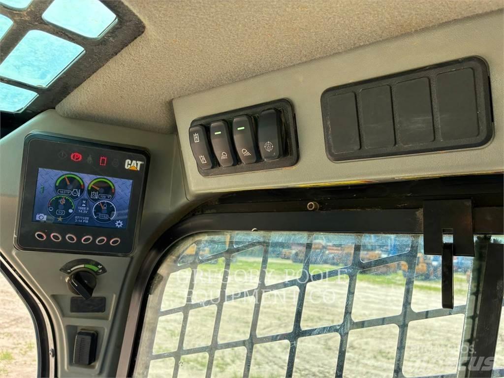 CAT 289D3 لوادر زحافة