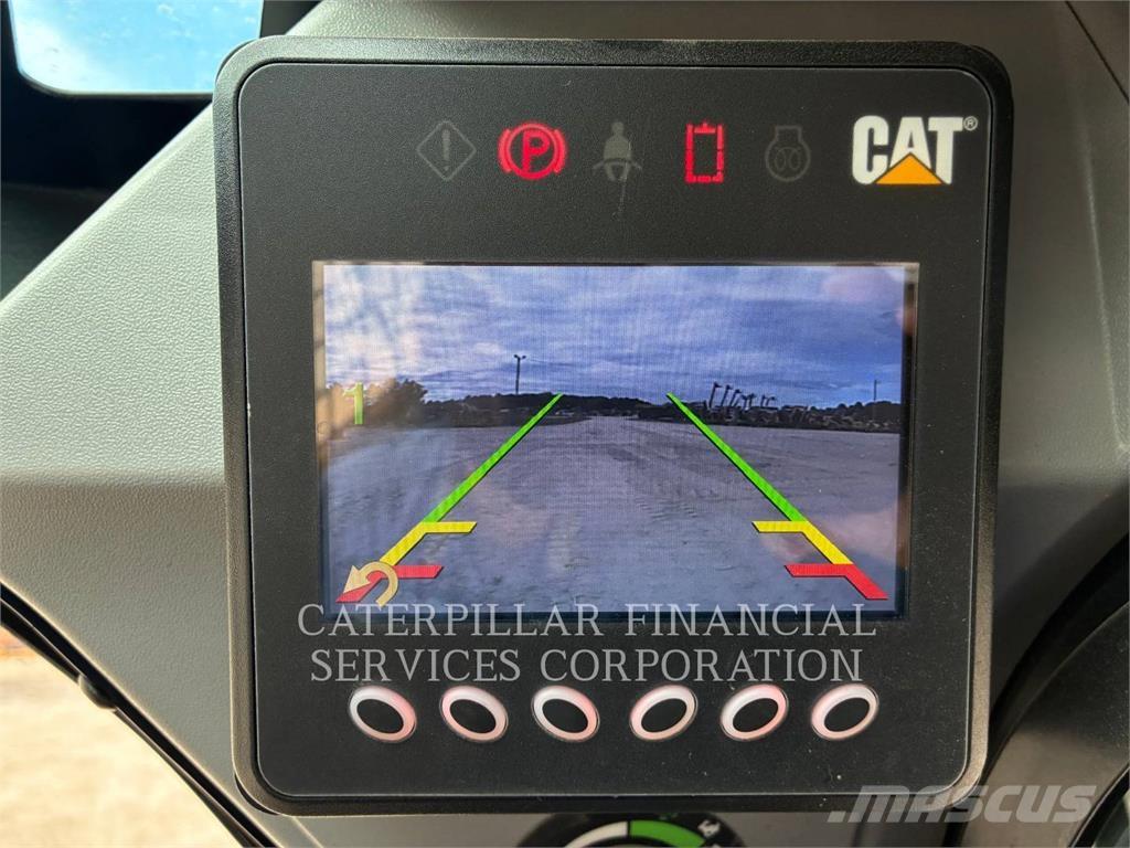 CAT 289D3 لوادر زحافة