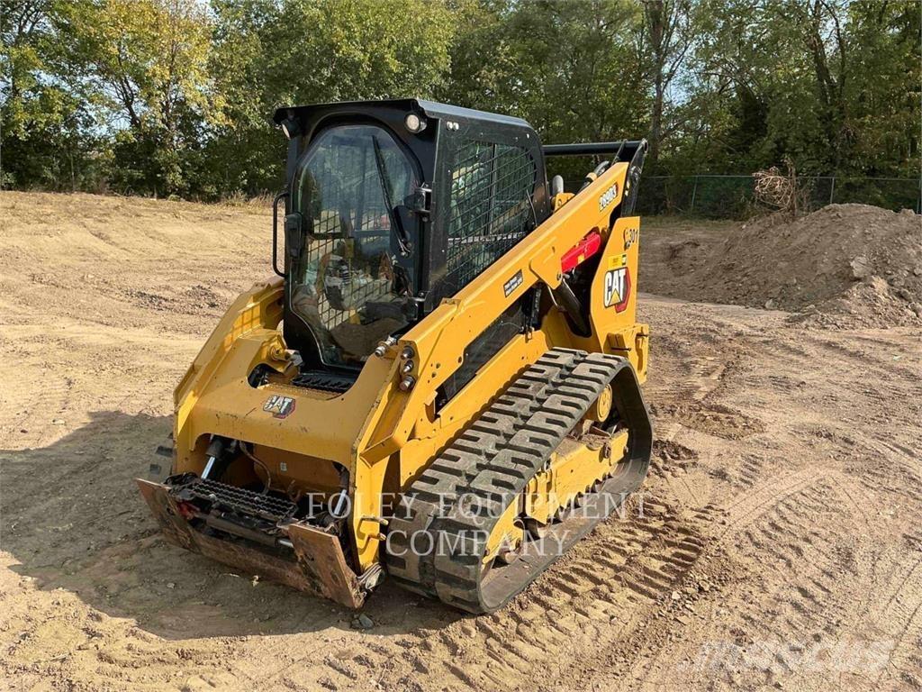 CAT 289D3 لوادر انزلاقية التوجيه