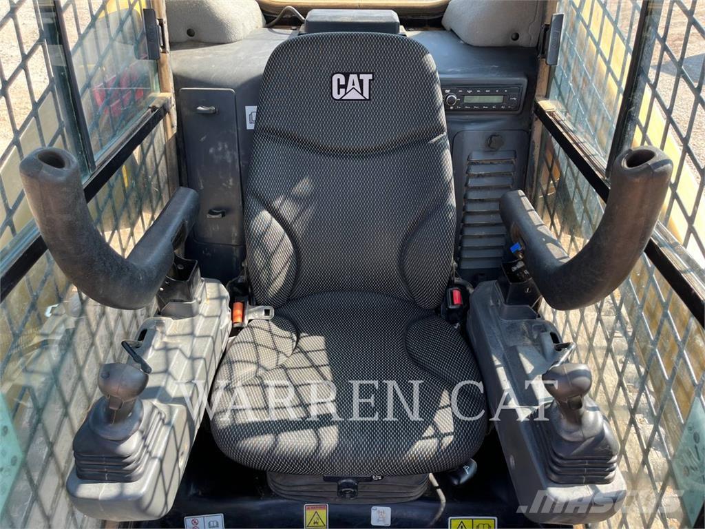 CAT 289D3 C3H2 لوادر زحافة