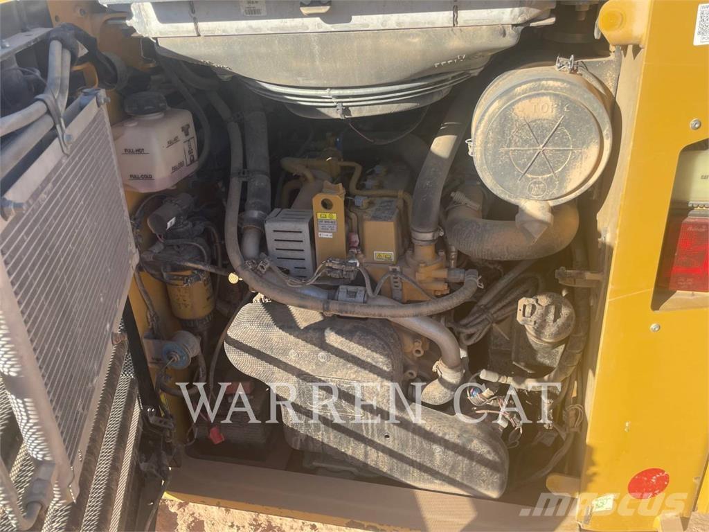 CAT 289D3 C3H3 لوادر زحافة