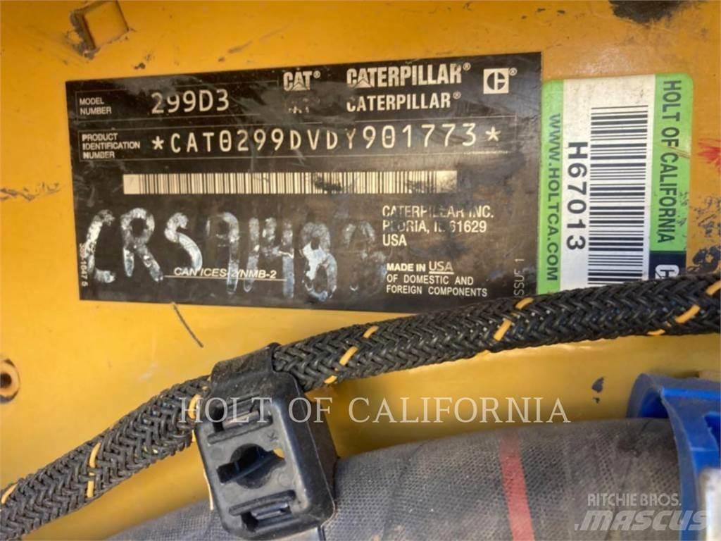 CAT 299 HF لوادر انزلاقية التوجيه