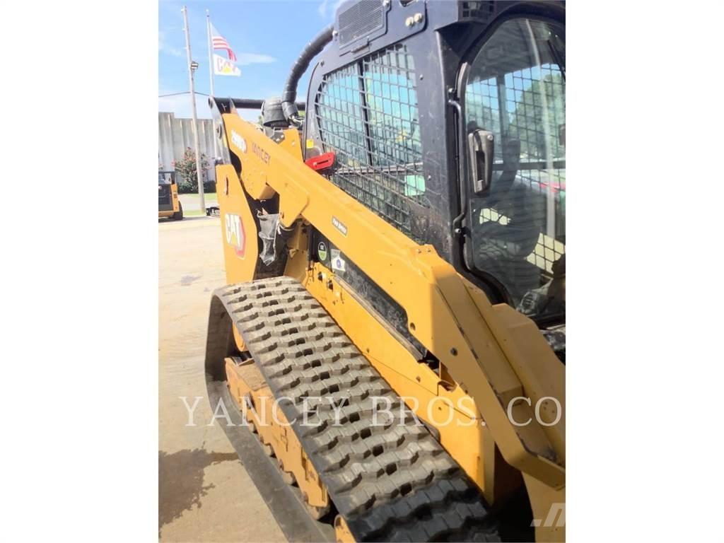 CAT 299D لوادر انزلاقية التوجيه