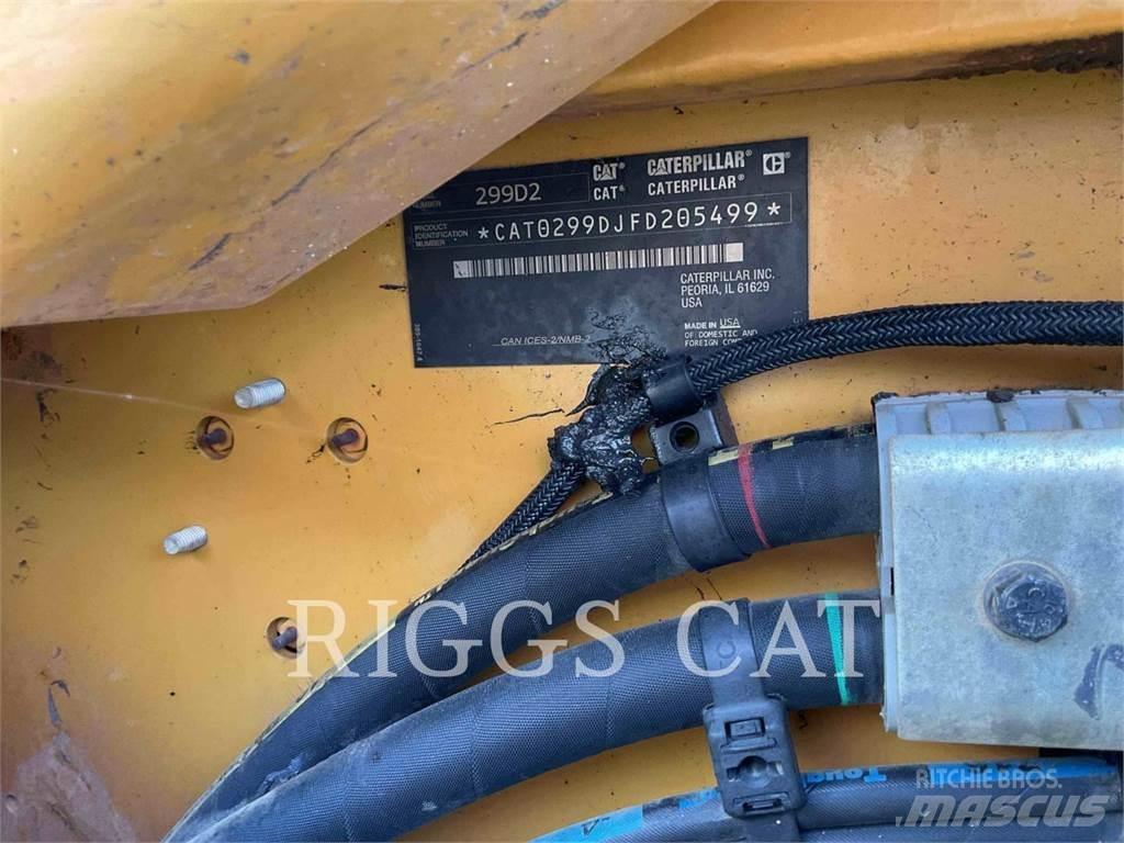 CAT 299D AH لوادر انزلاقية التوجيه