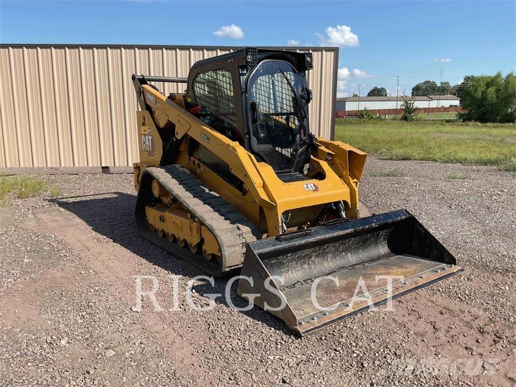 CAT 299D AH لوادر انزلاقية التوجيه