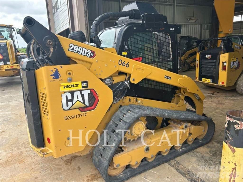 CAT 299D XHP لوادر انزلاقية التوجيه