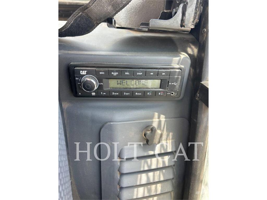 CAT 299D XHP لوادر انزلاقية التوجيه