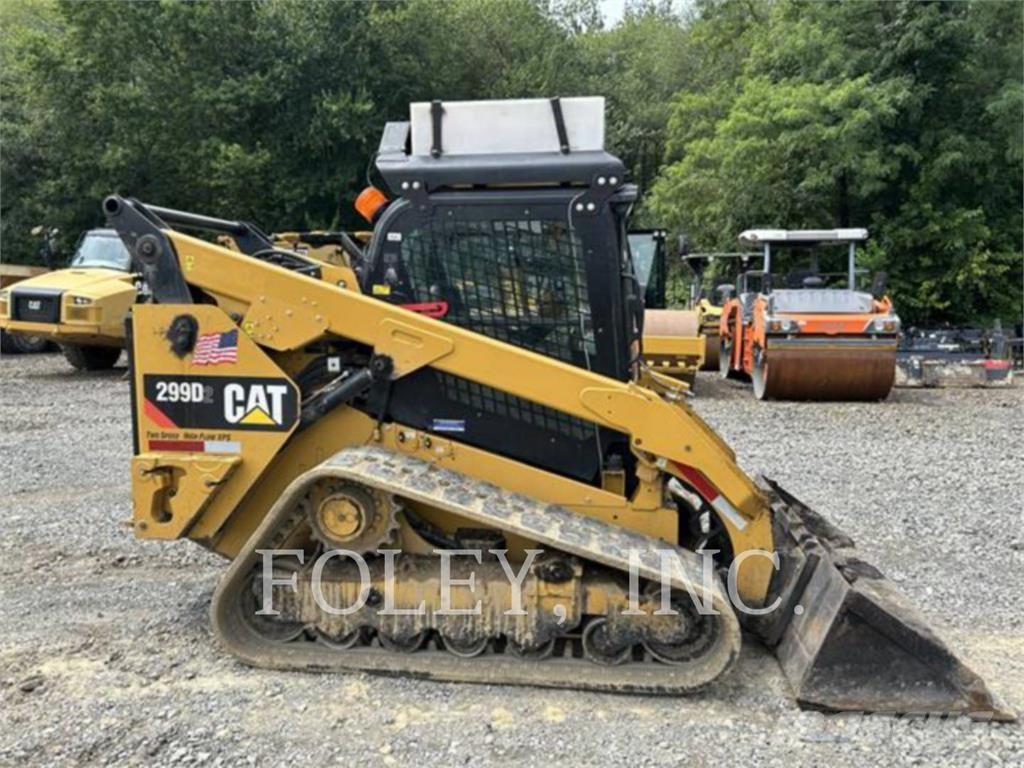 CAT 299D2 لوادر زحافة