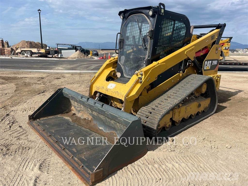 CAT 299D2 لوادر زحافة