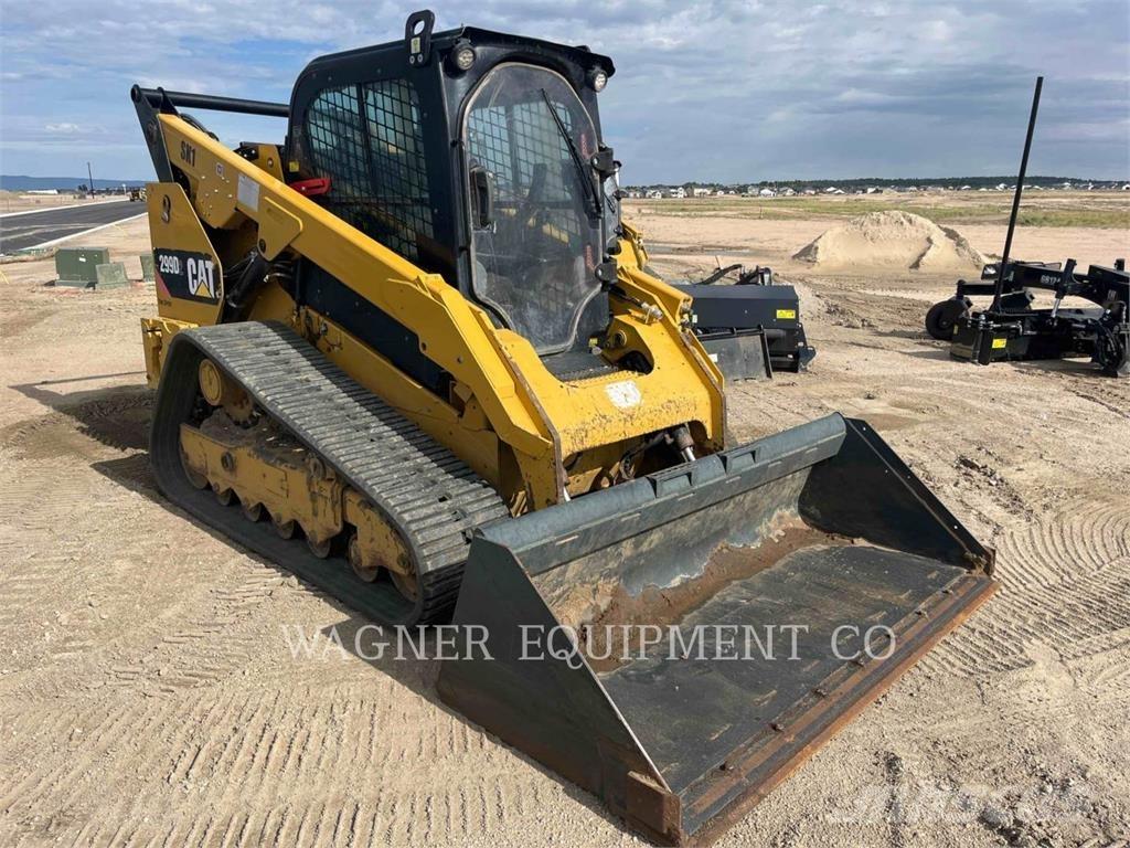 CAT 299D2 لوادر زحافة