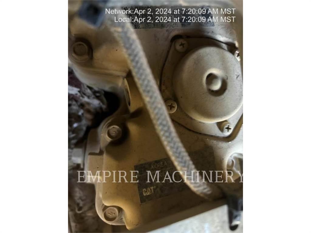 CAT 299D2 CA لوادر انزلاقية التوجيه