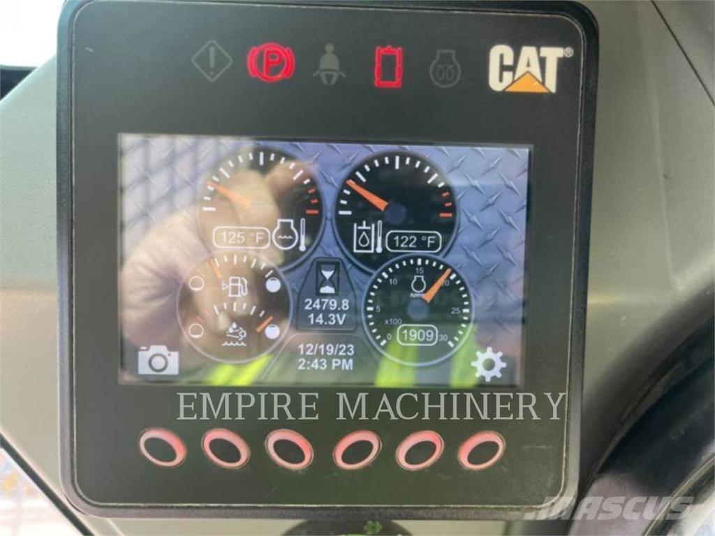 CAT 299D2 CA لوادر انزلاقية التوجيه