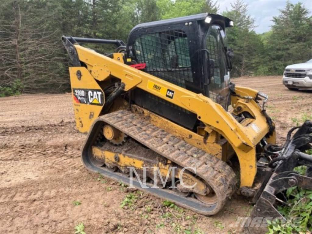 CAT 299D2 XHP لوادر انزلاقية التوجيه
