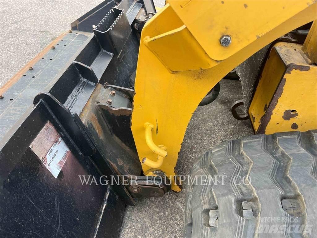CAT 299D2XHP لوادر زحافة
