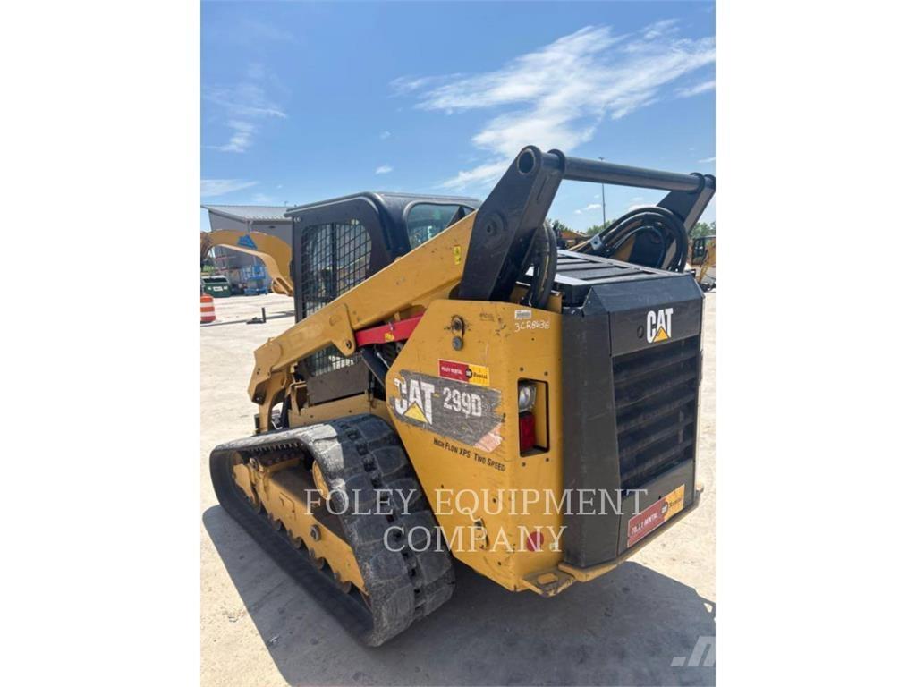 CAT 299D2XPS2C لوادر انزلاقية التوجيه
