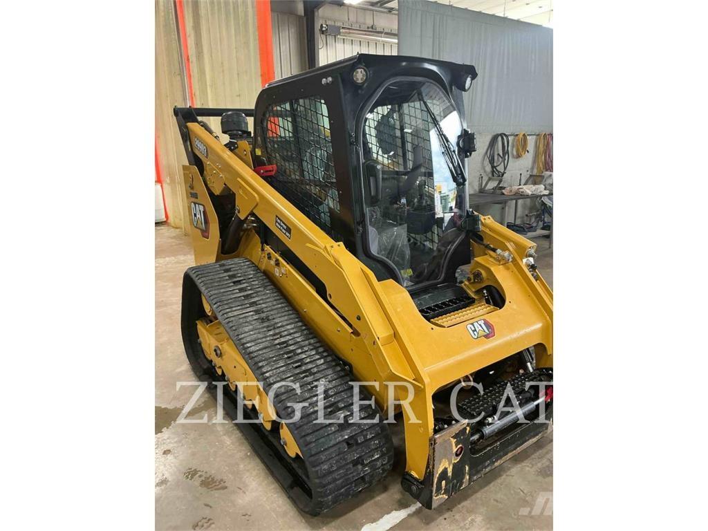 CAT 299D3 لوادر زحافة