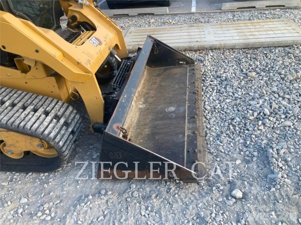 CAT 299D3 لوادر زحافة