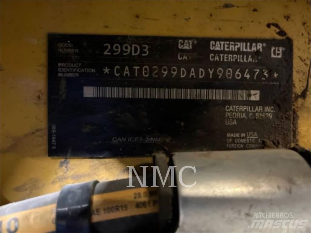 CAT 299D3 لوادر انزلاقية التوجيه