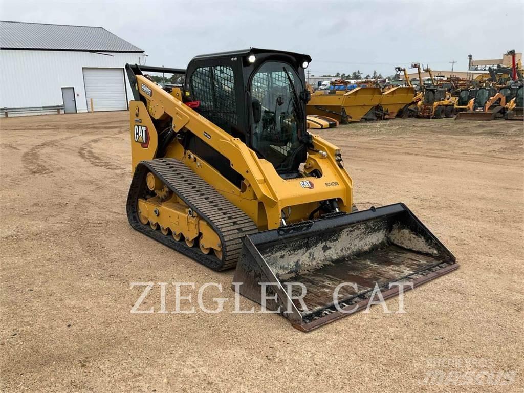 CAT 299D3 لوادر زحافة