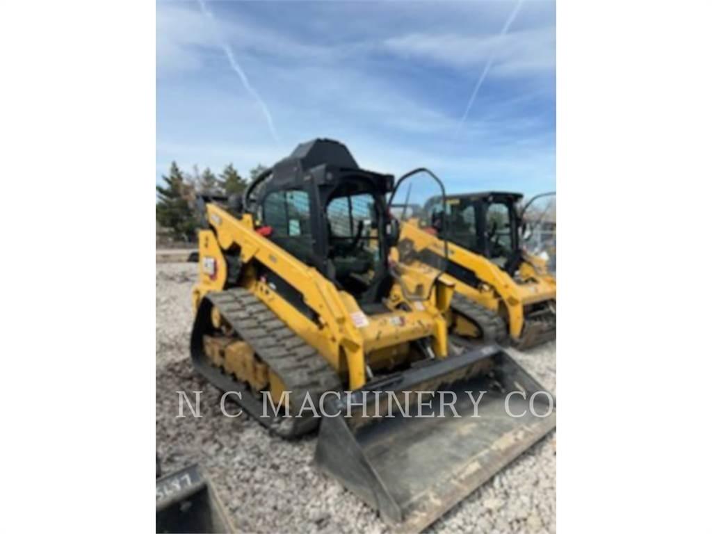 CAT 299D3 لوادر انزلاقية التوجيه