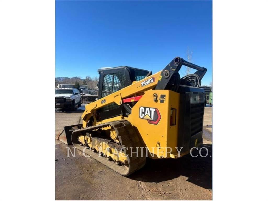 CAT 299D3 لوادر انزلاقية التوجيه