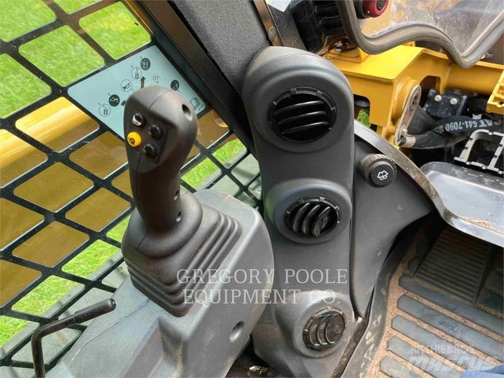 CAT 299D3 لوادر زحافة