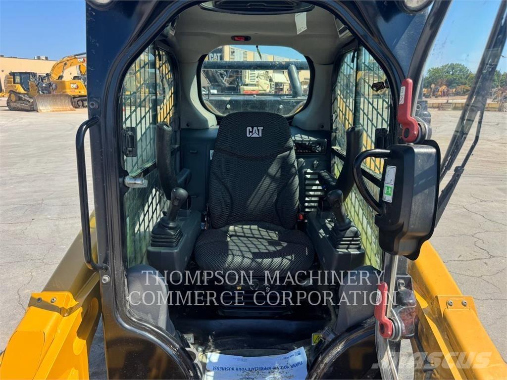 CAT 299D3 لوادر زحافة