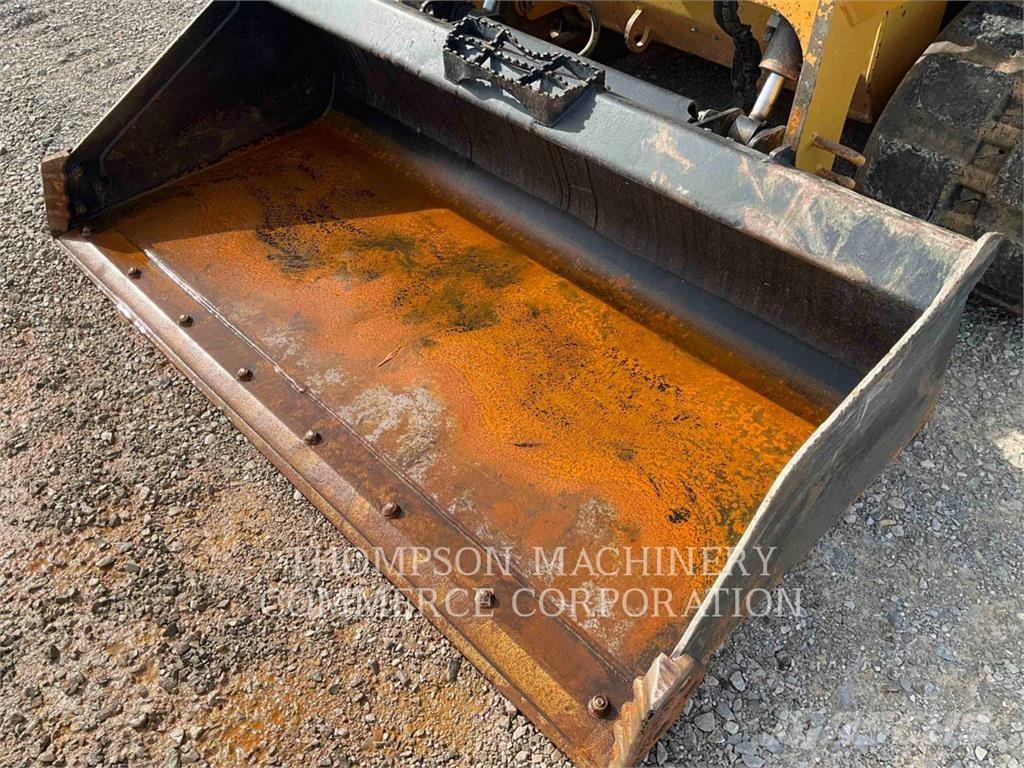 CAT 299D3 لوادر زحافة