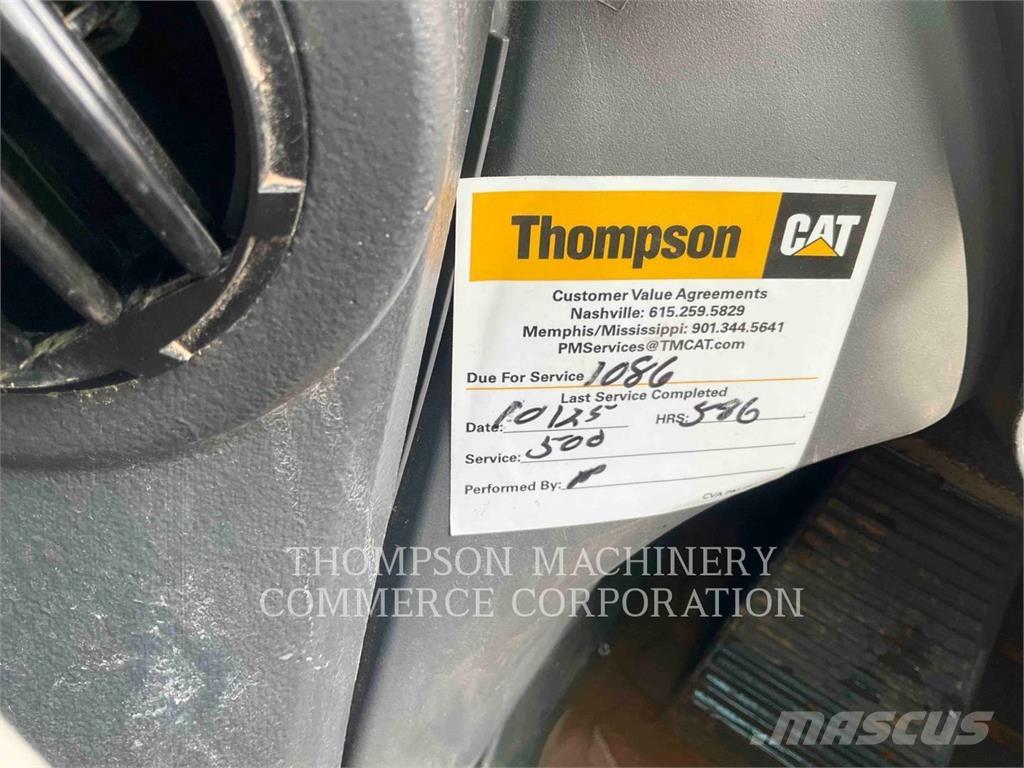 CAT 299D3 لوادر زحافة