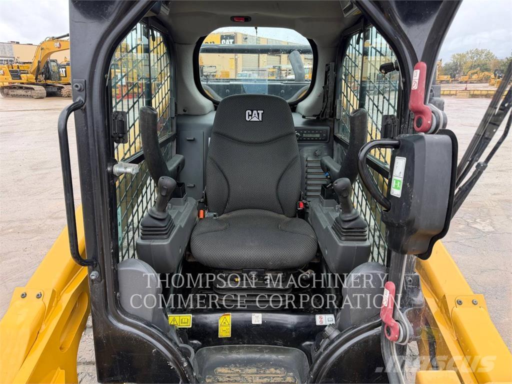 CAT 299D3 لوادر زحافة