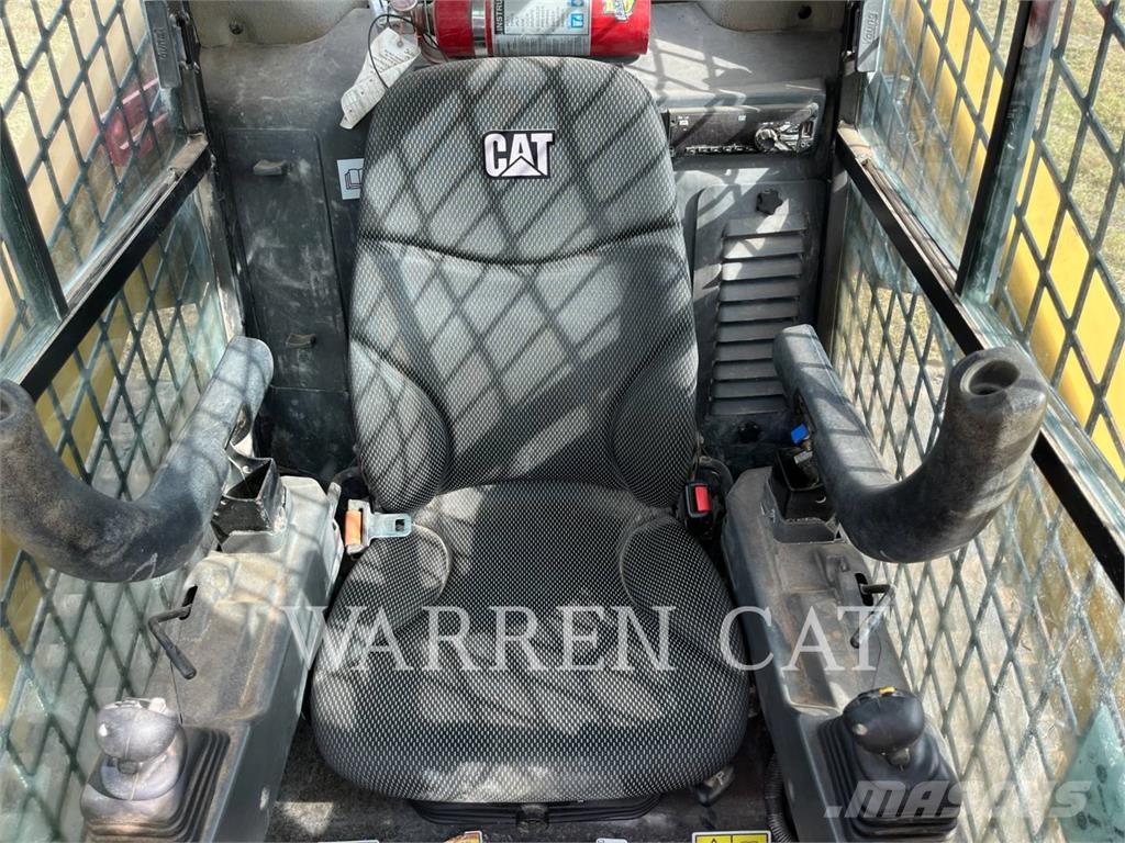 CAT 299D3 C3H2 لوادر زحافة