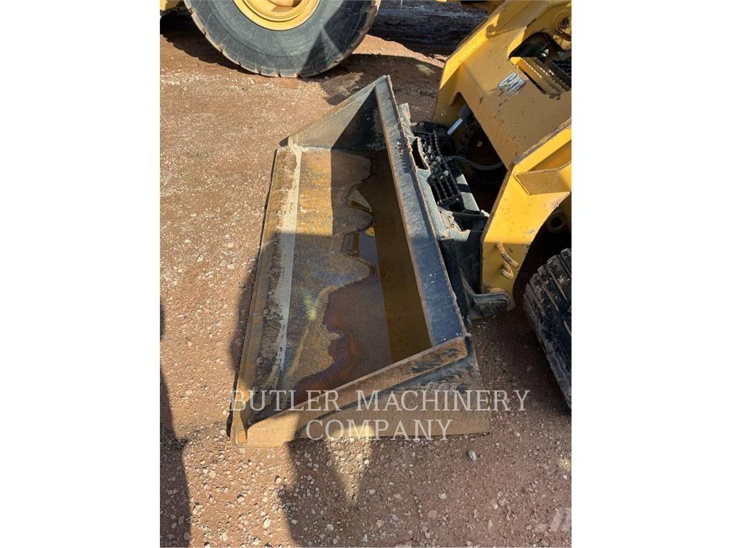 CAT 299D3 C3H3 لوادر زحافة