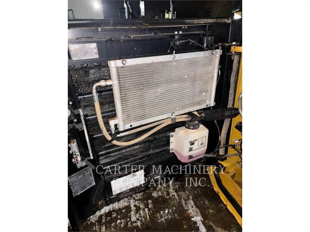 CAT 299D3 HF لوادر انزلاقية التوجيه