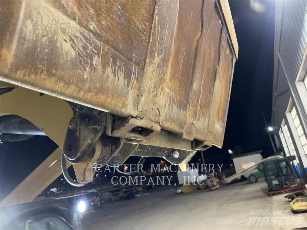 CAT 299D3 HF لوادر انزلاقية التوجيه