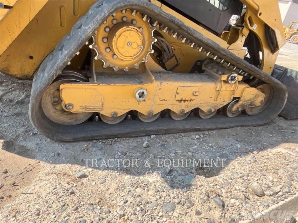 CAT 299D3 XE لوادر انزلاقية التوجيه