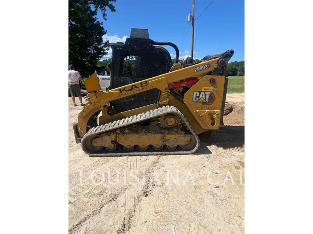 CAT 299D3 XE لوادر انزلاقية التوجيه