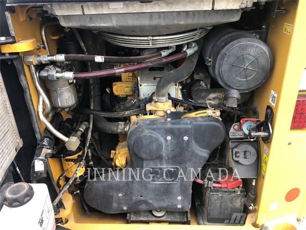 CAT 299D3 XE لوادر زحافة