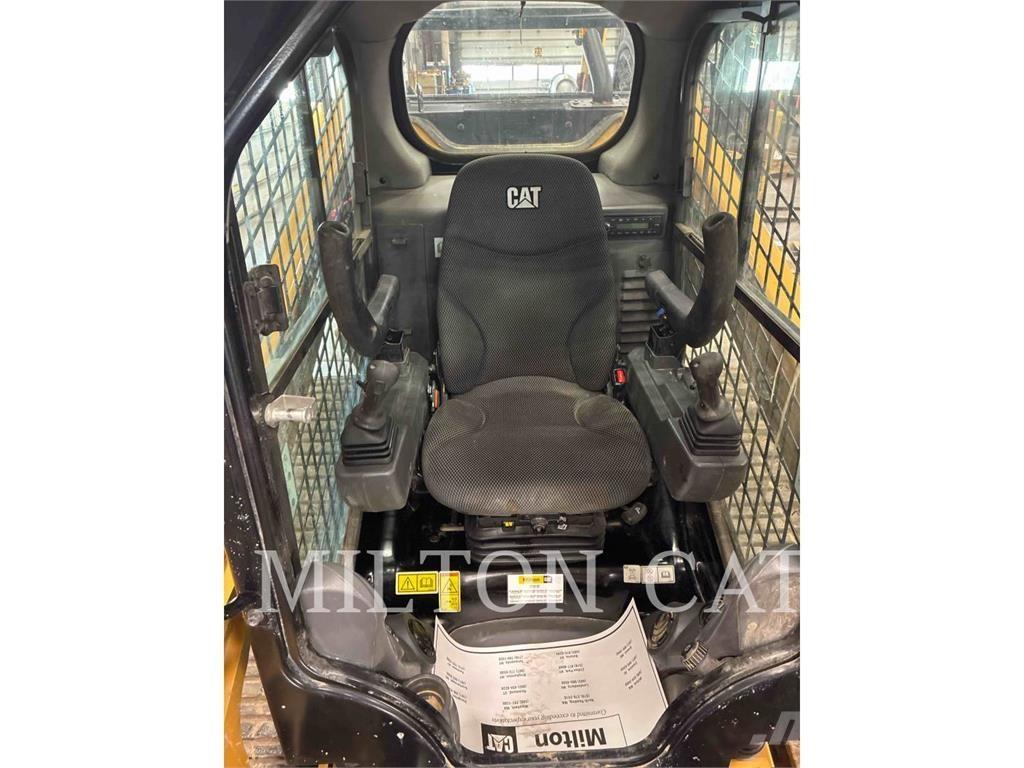 CAT 299D3 XHP لوادر انزلاقية التوجيه